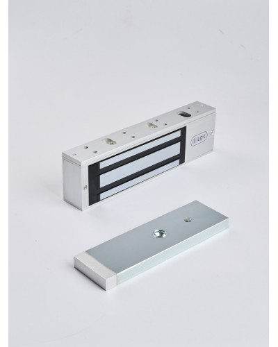 R-Lock RL-EM500-LSS - Электромагнитный замкок, 500кг, DC12/24B, цвет серебристый сатинированный алюминий RAL 7047, два датчика втроены в корпус замка: датчик Холла и магнито-контактный датчик в Прокопьевске Электромагнитные замки Pintop.ru