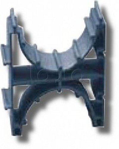 Держатель расстояния (кластер) для двустенных труб, д.110, одинарный DKC (025111) в Прокопьевске Держатели, клипсы, скобы Pintop.ru