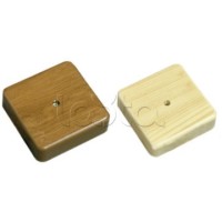 SM Коробка 1 постовая распред. 75х75х20мм c текстурой дерева (орех) (1шт) Экопласт (72908N-1)