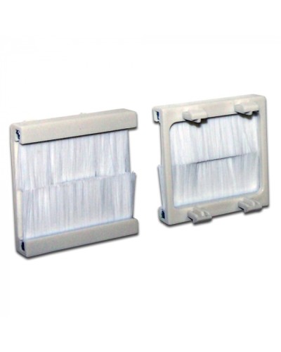 Вставка с белым щеточным вводом, 45х45 LANMASTER (LAN-SIP-23BR-WH) в Прокопьевске Коннекторы ВО Pintop.ru