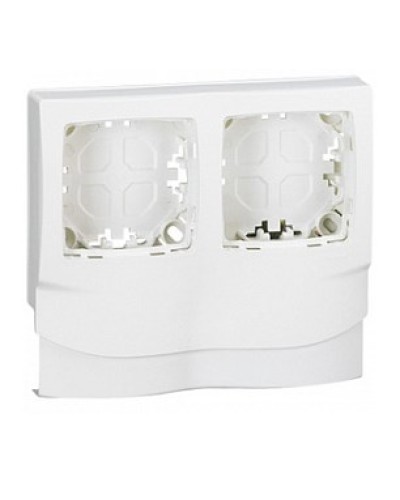 Рамка Legrand 031414 в Прокопьевске Аксессуары для кабель-канала Pintop.ru