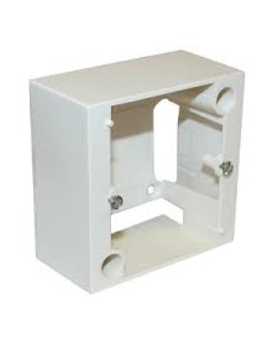Коробка для накладного монтажа LEGRAND 055439 в Прокопьевске Аксессуары для кабель-канала Pintop.ru