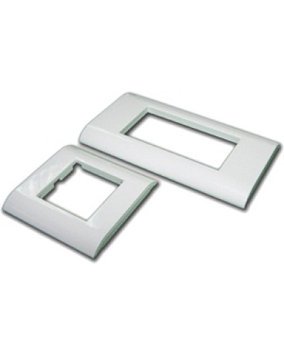 Накладка пластиковая TWT-FR45x90 в Прокопьевске Аксессуары для стоек и шкафов Pintop.ru